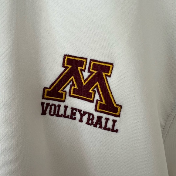 Men’s 2XL MN Gopher volleyball full zip up. Brand new with tags - Picture 2 of 4